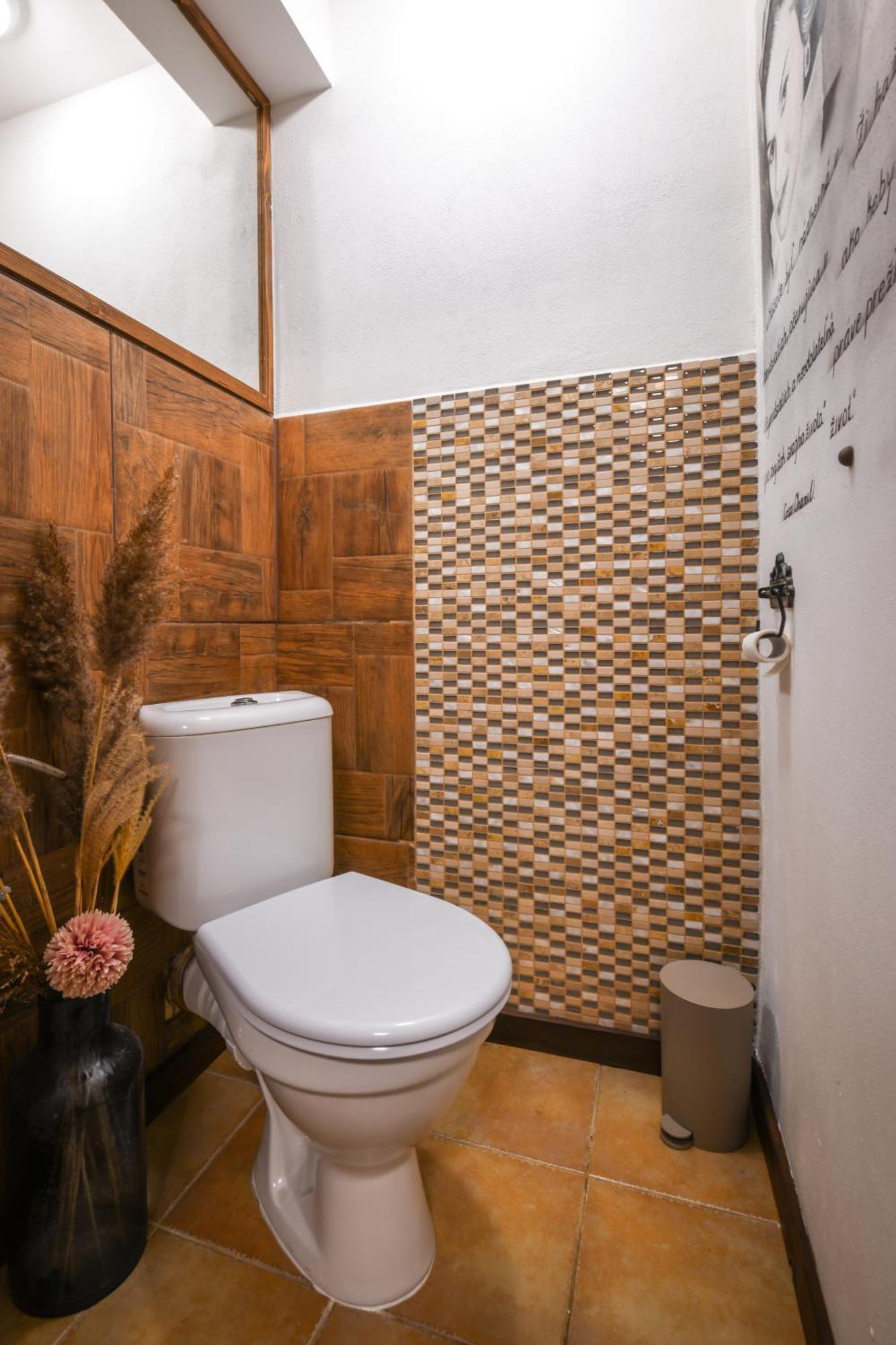 Apartmany Berries Валча Экстерьер фото